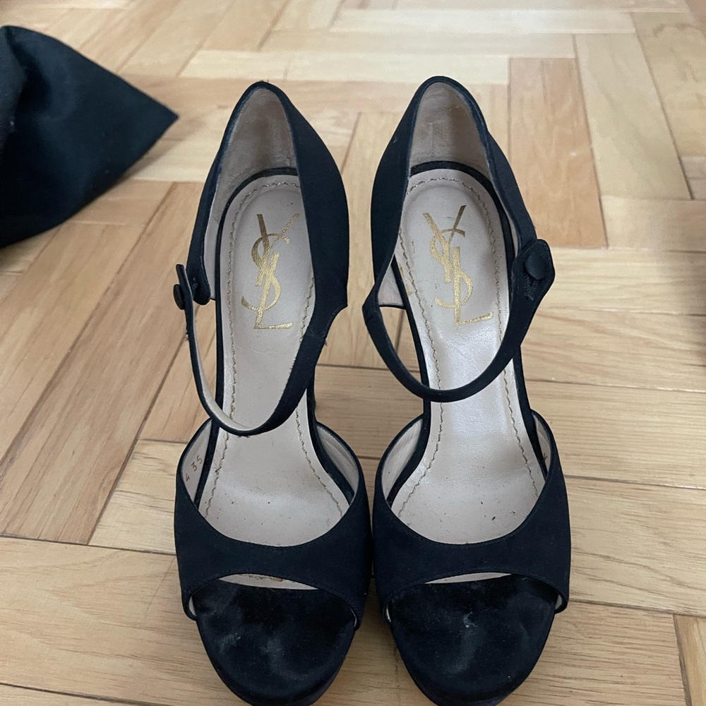 YSL heels - Picture 3 of 3